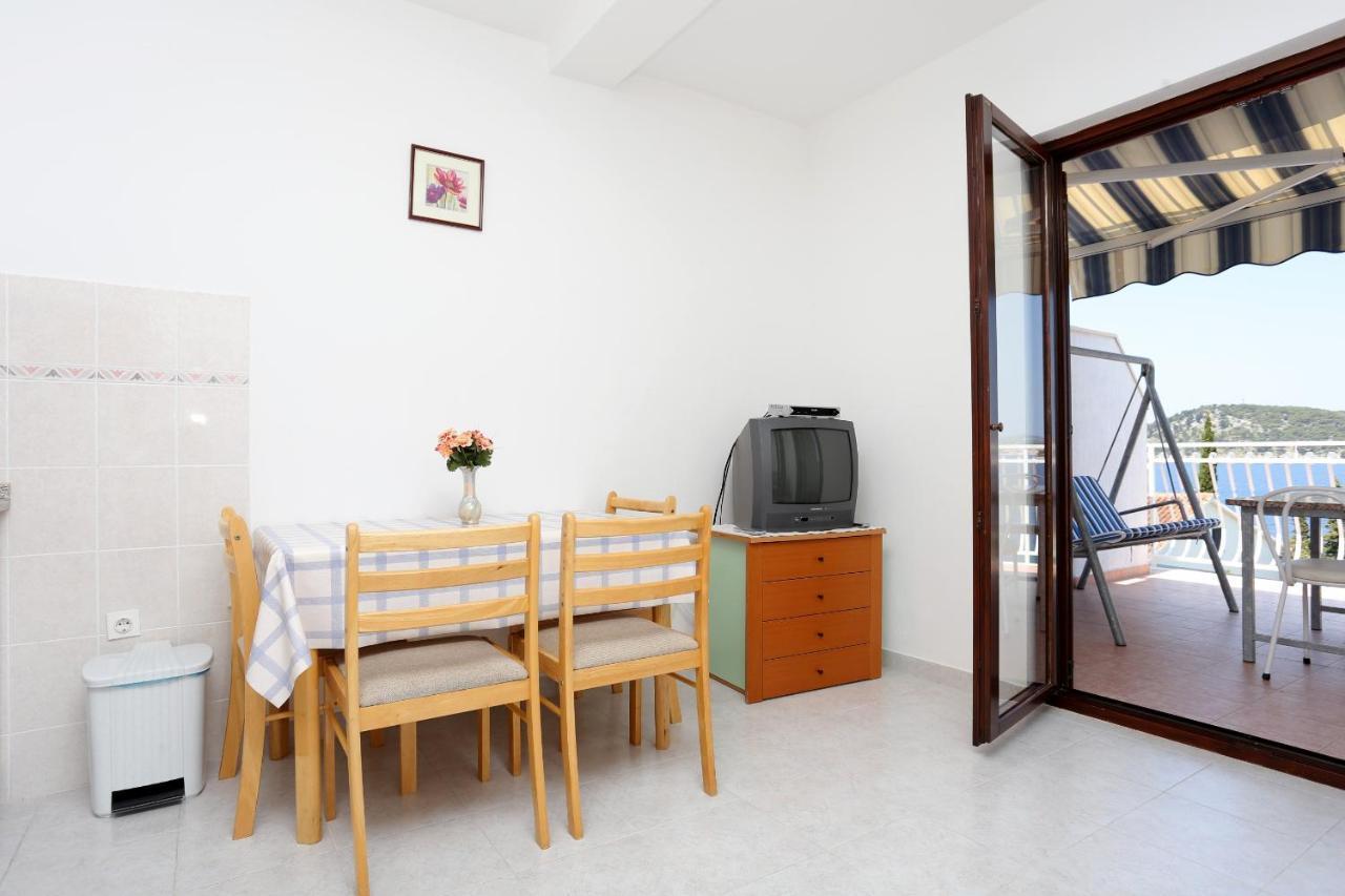 Family Friendly Seaside Apartments Razanj, Rogoznica - 10373 Zewnętrze zdjęcie