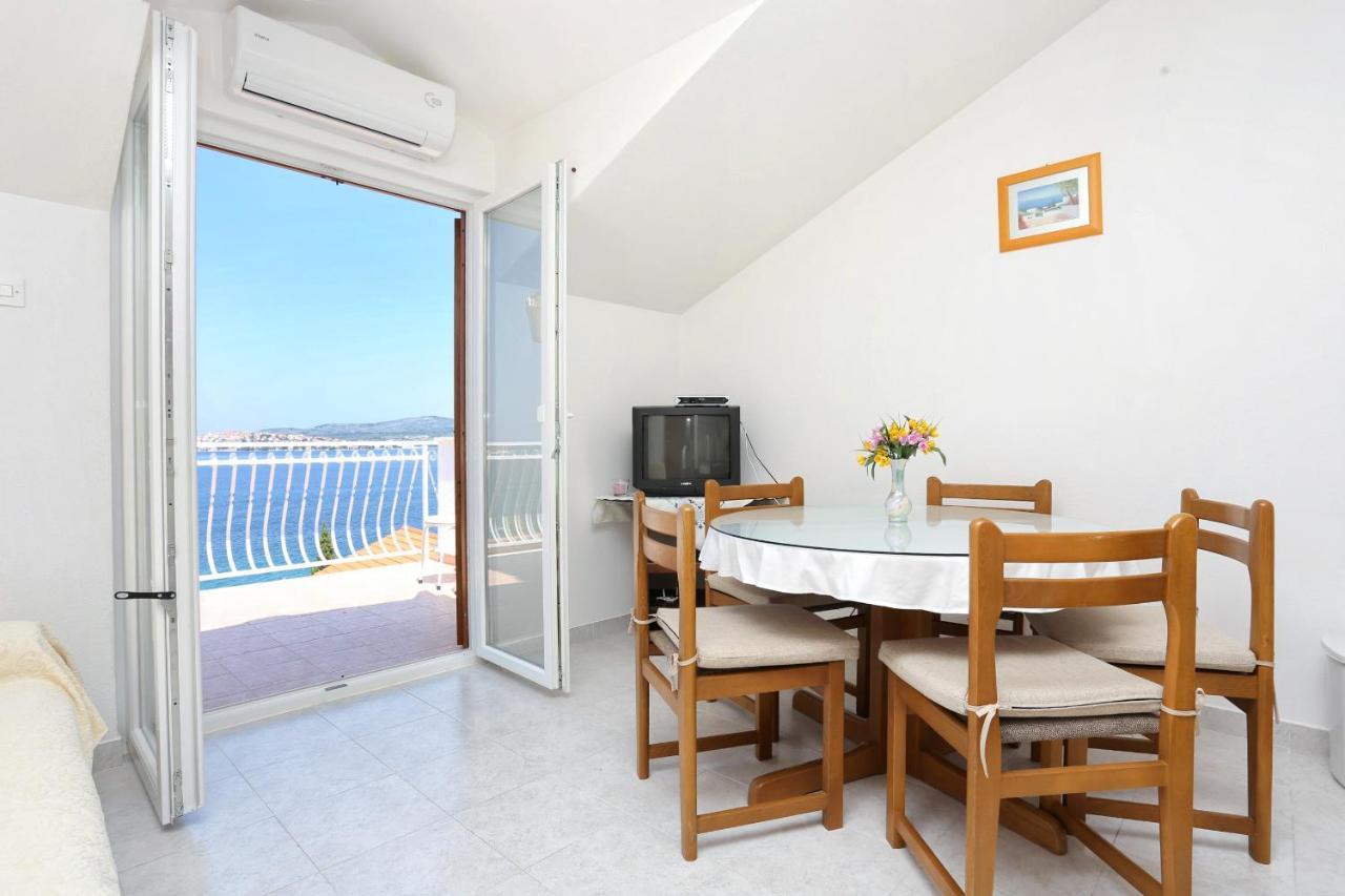 Family Friendly Seaside Apartments Razanj, Rogoznica - 10373 Zewnętrze zdjęcie