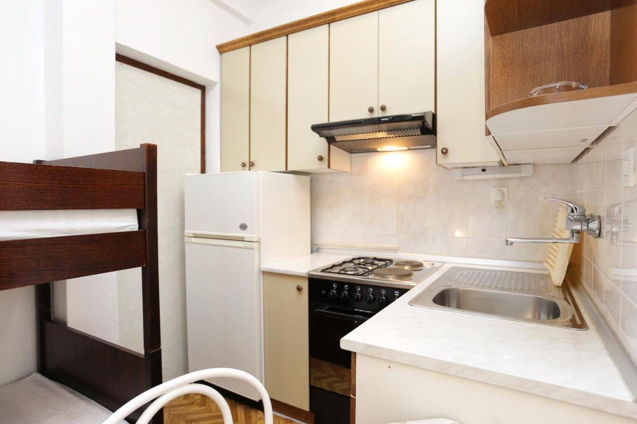 Family Friendly Seaside Apartments Razanj, Rogoznica - 10373 Zewnętrze zdjęcie